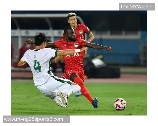 足球中超新赛季展望球队实力对比与明星球员表现分析